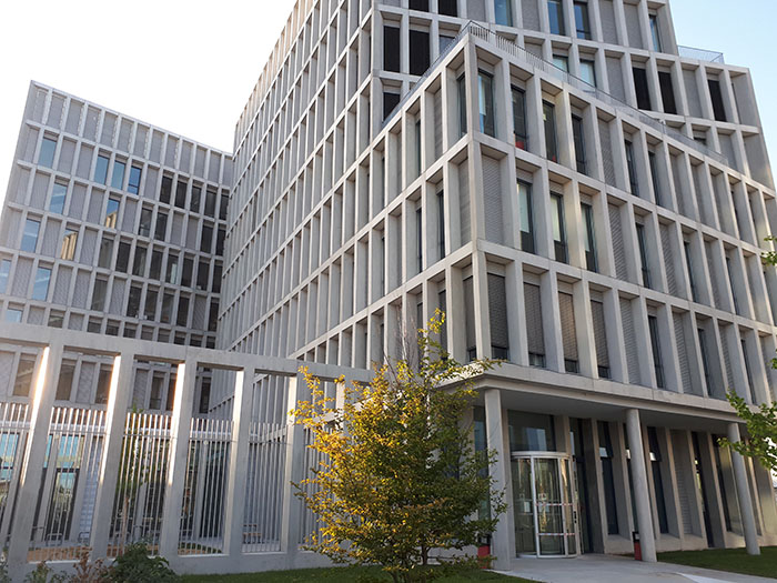 | RESEARCHERS COMPETITIONS | In 2025, INED is recruiting one senior tenured researcher (directeurs·trice de recherche, DR) based on one job profile.

Deadline for final validation and submission of online applications: 12 February 2025, noon Paris Time

ow.ly/7Mzo50UEfGx