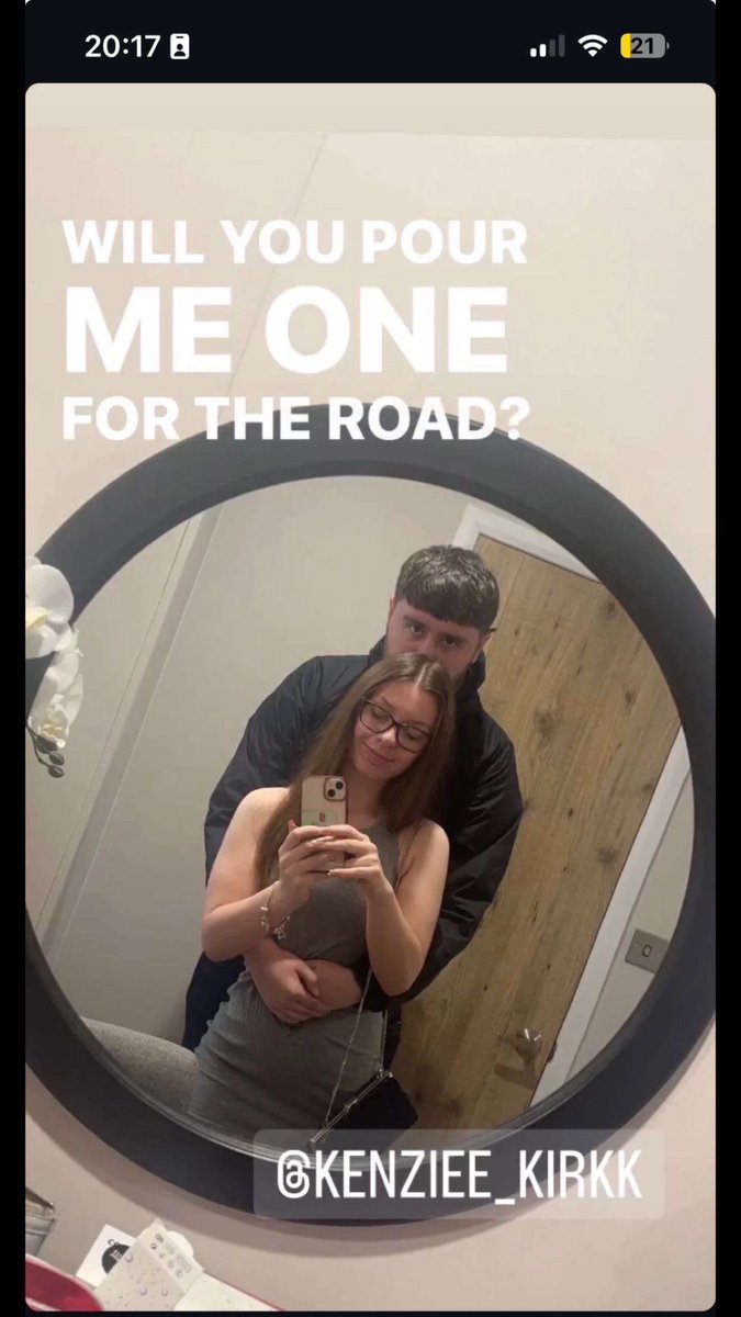 If you see someone cheating and claiming to be me or <a href="/LewDevine17/">Devine</a> it’s not it’s kirky proof below also a lil cheeky pic of the bloke
