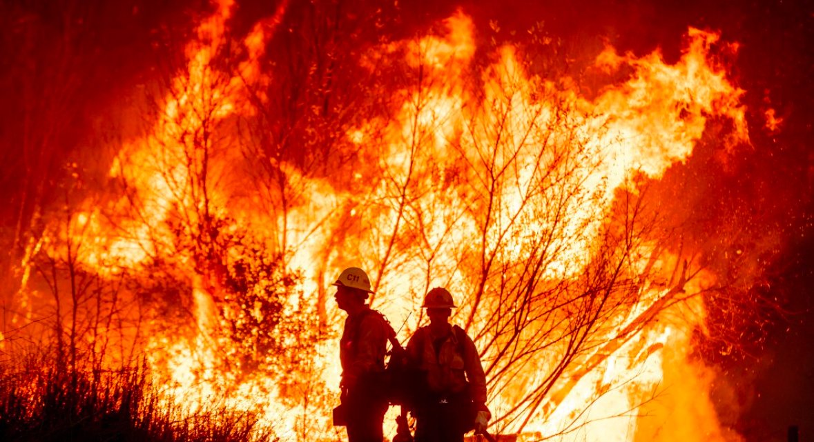 SoCal is burning. Entire neighborhoods/houses are being destroyed-lives are being lost &amp; with them dreams are crumbling. Here are three organizations that are helping: The American Red Cross California Fire Foundation Los Angeles Fire Department Foundation  #californiafires