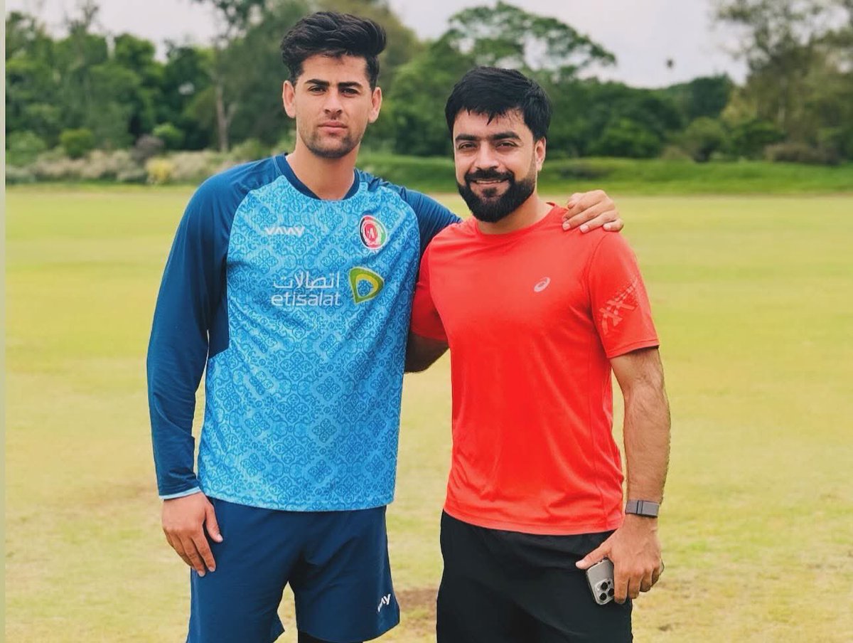 د افغانستان کرکټ تېز بالر نوید ځدراڼ:
تېرو لوبو٫ لاسته راوړنو او سریزونو ته په کتو دا ځل چېمپیینز ټرافي هم کابل ته راوړو.🏏👏🇦🇫