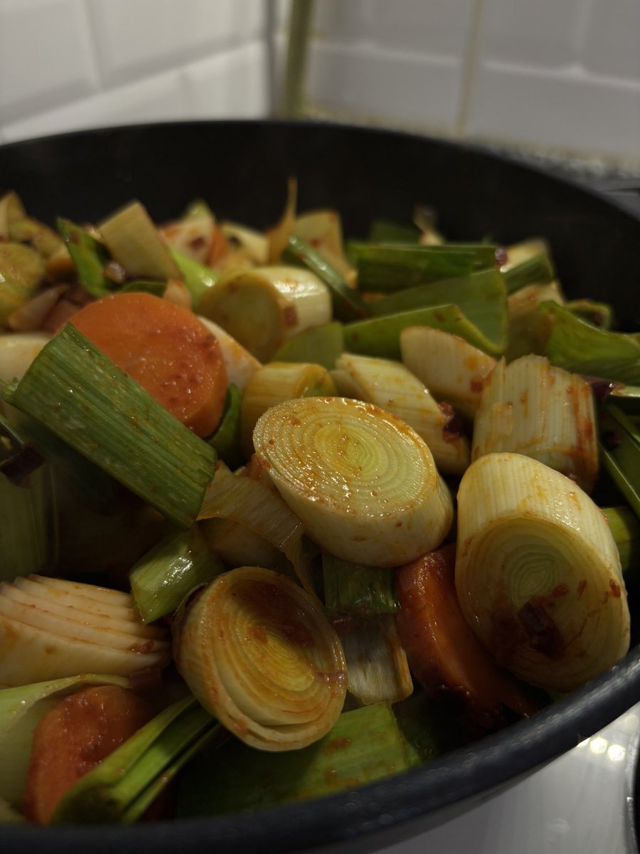 Kocamın “Kaynanan yesin” dediği yemeği yapıyorum 💅🥴🧚‍♀️