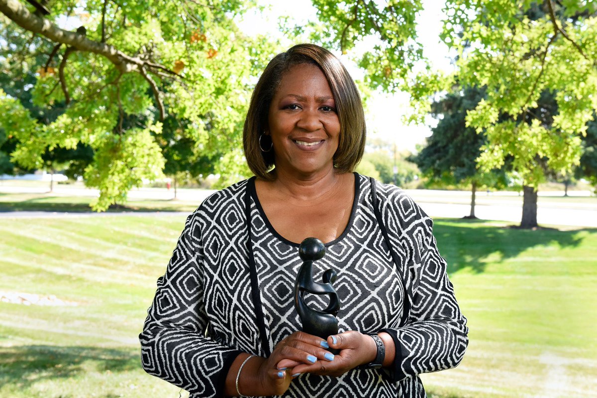 🌟 In case you missed this: Staff Spotlight: Sheila Alston! 🌟

For over 40 years, Sheila Alston has dedicated her career to saving lives—first as an ER nurse and now as a senior performance improvement specialist at Gift of Life Michigan.

giftoflifemichigan.org/lifelines/life… 

#DonateLife