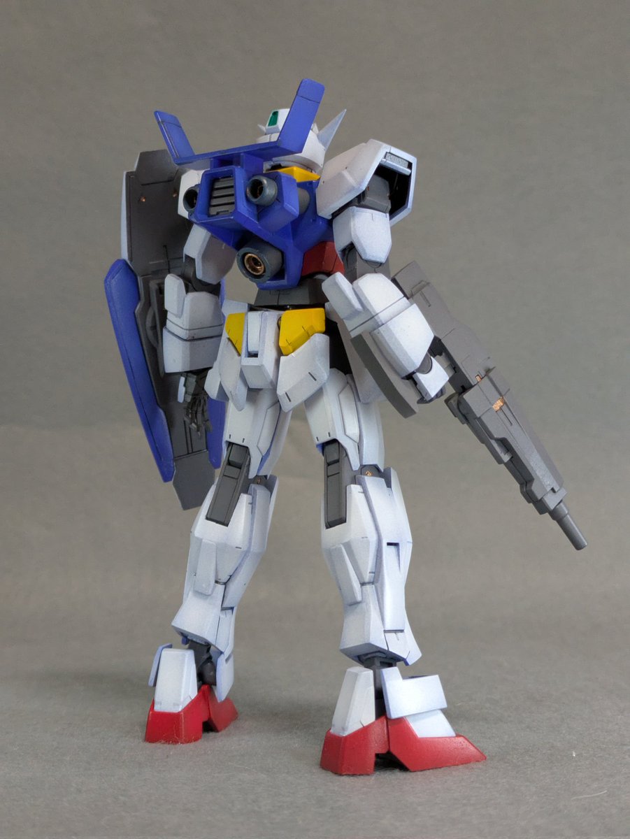 tsukemono_tkmn's tweet photo. HG AGE-1
じっくり面出しして青立ち上げ&グラデで丁寧に仕上げました
#こんぱち組み
#AGE1
カラーレシピ↓
https://t.co/2xIpIC1aHP https://t.co/E4OYKpIs89