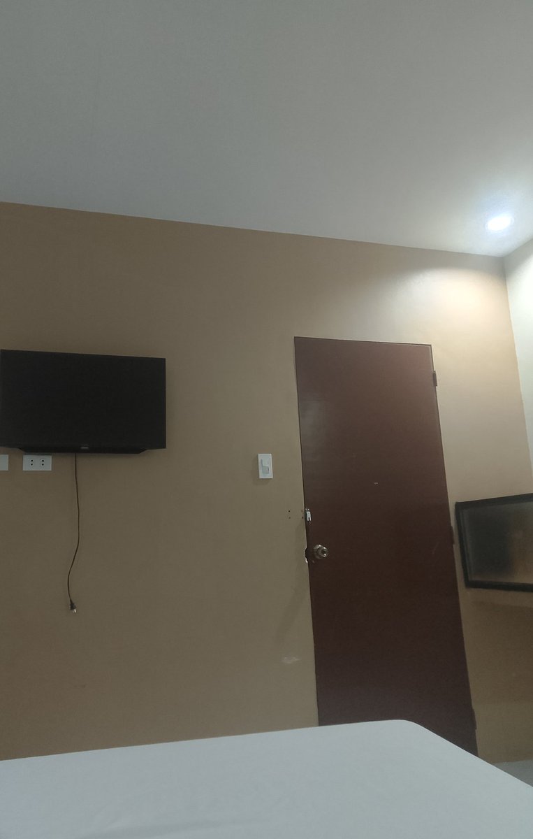 FOR HIRE (💲) tweet media