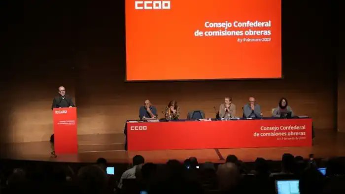 Carabanchelnet's tweet photo. 📌CCOO aboga por una subida salarial generalizada en 2025 y un avance en derechos laborales https://t.co/7tmwBXwi0A
#Carabanchel #Madrid #subidasalarial #derechoslaborales @CCOOMadrid #ReducciónJornadaLaboral #reformafiscal #subidaSMI #viviendaasequible https://t.co/Rjlh4vvIbM