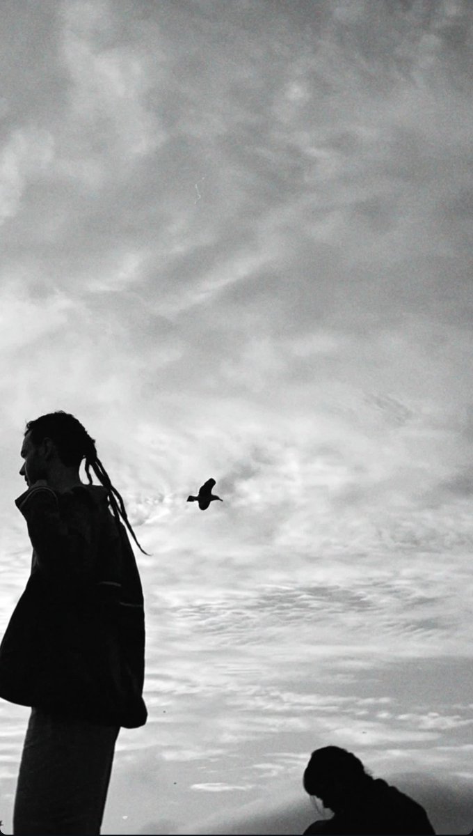 Aslıhan Malbora'nın instagram hikayesinden.🕊️
#aytaçşaşmaz • <a href="/aytacsasmaz/">Aytaç Şaşmaz</a> 
#MaviKuş