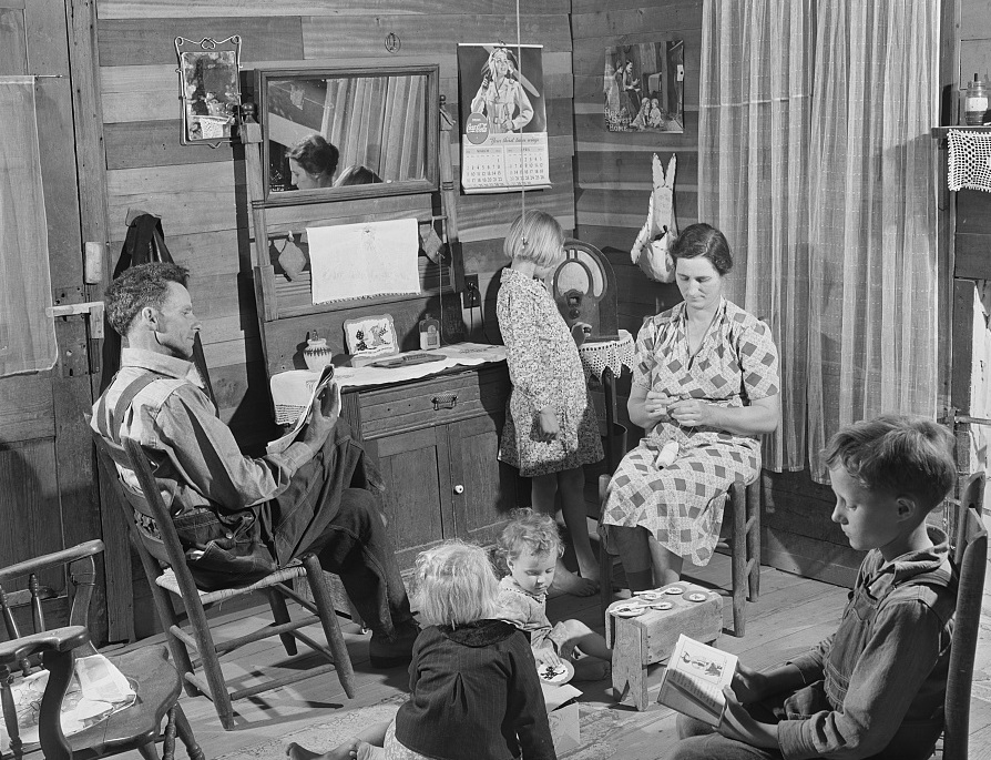 OVT (@ovtradio1) on Twitter photo Radio aan! OVT begint om 10u <a href="/NPORadio1/">NPO Radio 1</a>:
📻Stine Jensen - de historische relatie Groenland - Denemarken
📻<a href="/EwoudKieft/">Ewoud Kieft</a> - het archief Bijzondere Rechtspleging
📻<a href="/marijn_kruk/">Marijn Kruk</a> - Jean-Marie Le Pen
📚<a href="/frescosamsin/">Fresco SAM-SIN</a> - historische boeken
🍻 De Bezielde Bruine Kroeg
En meer! Tot zo!☕️🎧 Radio aan! OVT begint om 10u <a href="/NPORadio1/">NPO Radio 1</a>:
📻Stine Jensen - de historische relatie Groenland - Denemarken
📻<a href="/EwoudKieft/">Ewoud Kieft</a> - het archief Bijzondere Rechtspleging
📻<a href="/marijn_kruk/">Marijn Kruk</a> - Jean-Marie Le Pen
📚<a href="/frescosamsin/">Fresco SAM-SIN</a> - historische boeken
🍻 De Bezielde Bruine Kroeg
En meer! Tot zo!☕️🎧