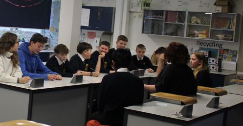 archway_school's tweet image. Lots of different activities in circle time this morning  #archwayschool #circletime #relationalpractice