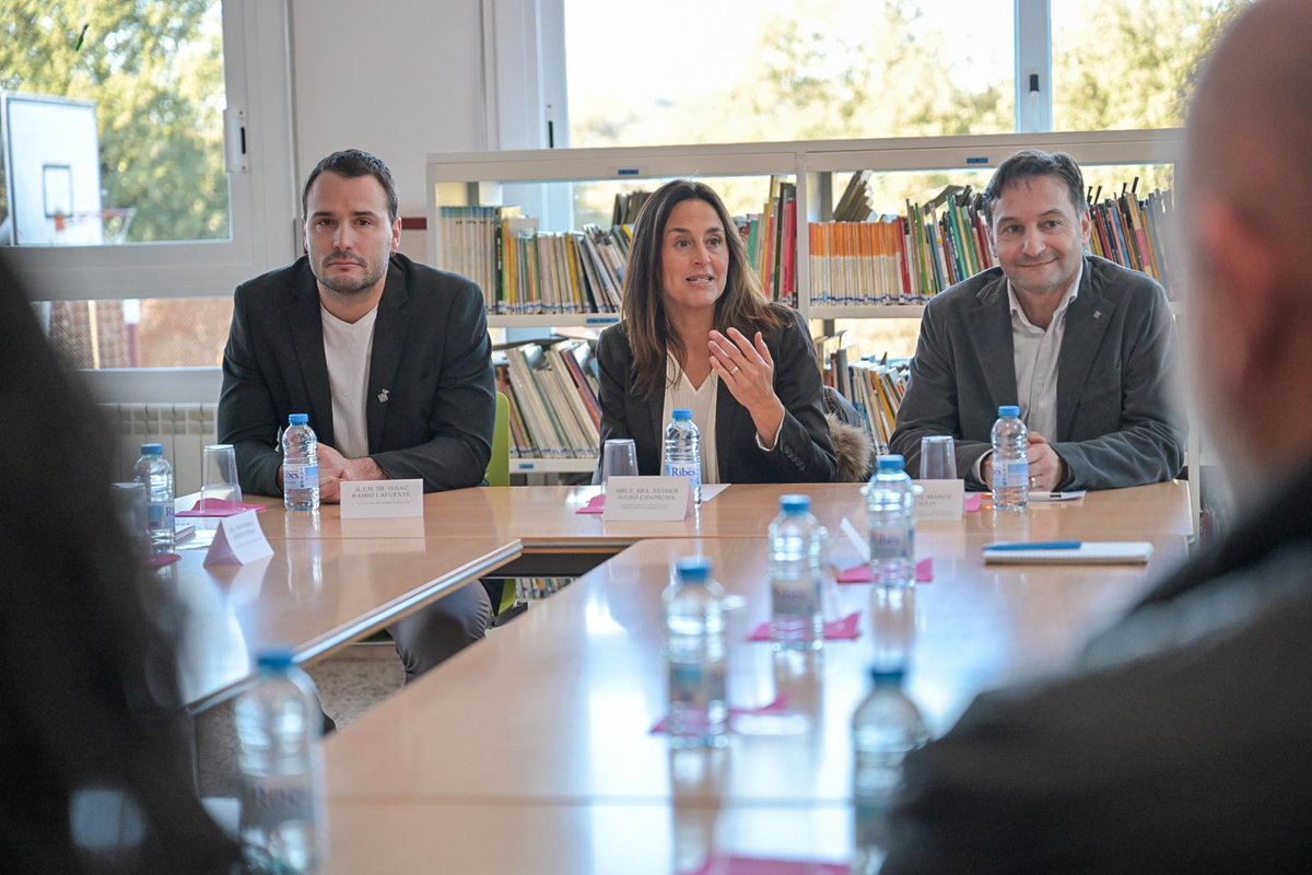 Esther Niubó tweet media