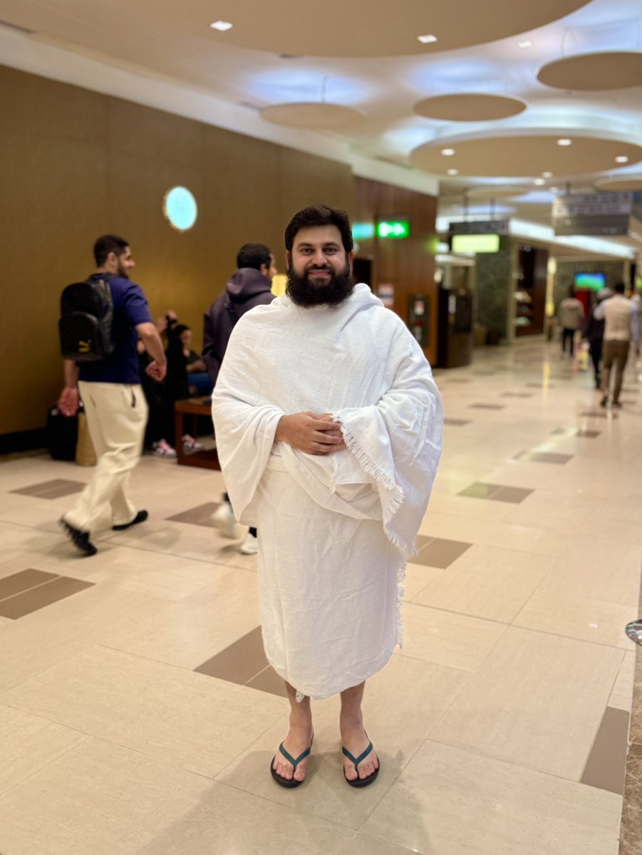 Asalamualaikum! I am going for Umrah after my UK's trip ❤️ #JummaMubarak