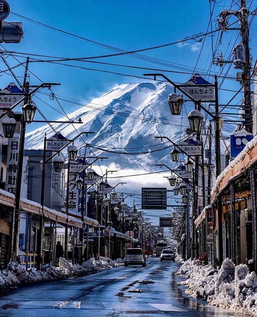 PopJapan2015's tweet photo. In winter, the view of Mt. Fuji from the streets of Yamanashi Prefecture is spectacular. The iconic mountain is often adorned with a pristine layer of snow.

Photo credited to @exploringjapan. Follow his Instagram.

#japan #yamanashi https://t.co/Z3uXT72UkJ