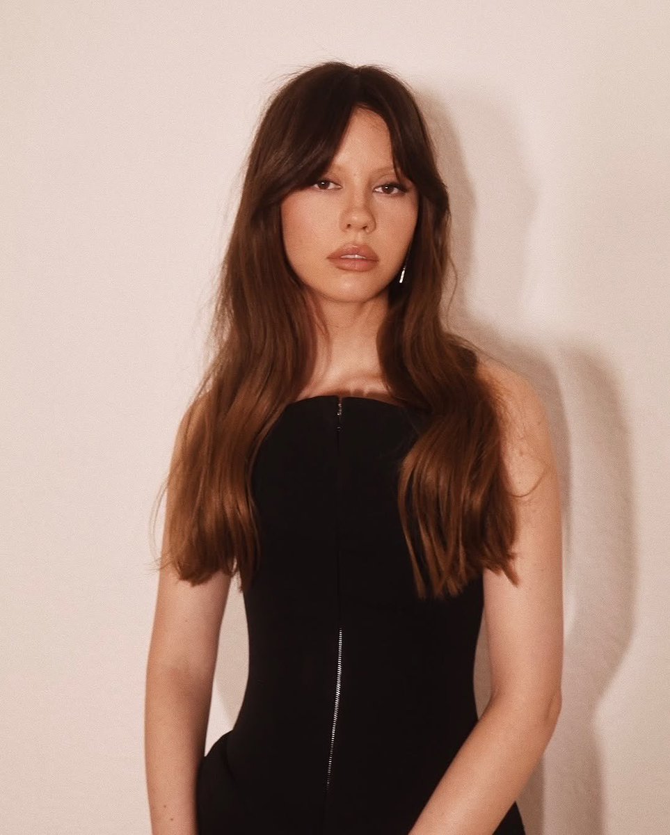 best of mia goth tweet media