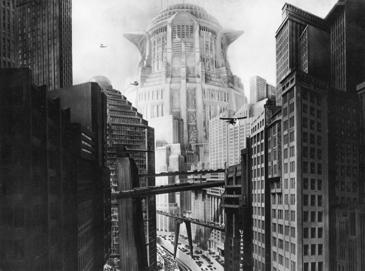 ATRightMovies's tweet image. METROPOLIS was released 98 years ago today. One of the most influential films ever made – and one of the world’s first feature-length science fiction movies – the story behind the scenes is as big as the city’s Tower of Babel…

1/34