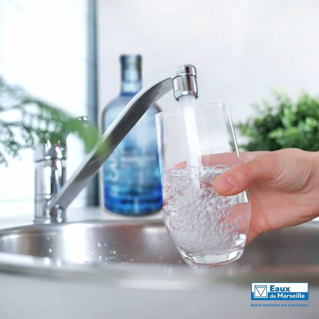 💧 [#METIER] 🌍 Saviez-vous que l'eau du robinet de notre région, issue des Alpes, est l'une des meilleures de France ? 🏞

 Plus d'infos sur sa qualité : urlr.me/zn4uXT

#SEMM #QualitéDeLEau #EauPotable #Engagement #Santé <a href="/AMPMetropole/">Métropole Aix-Marseille-Provence</a>