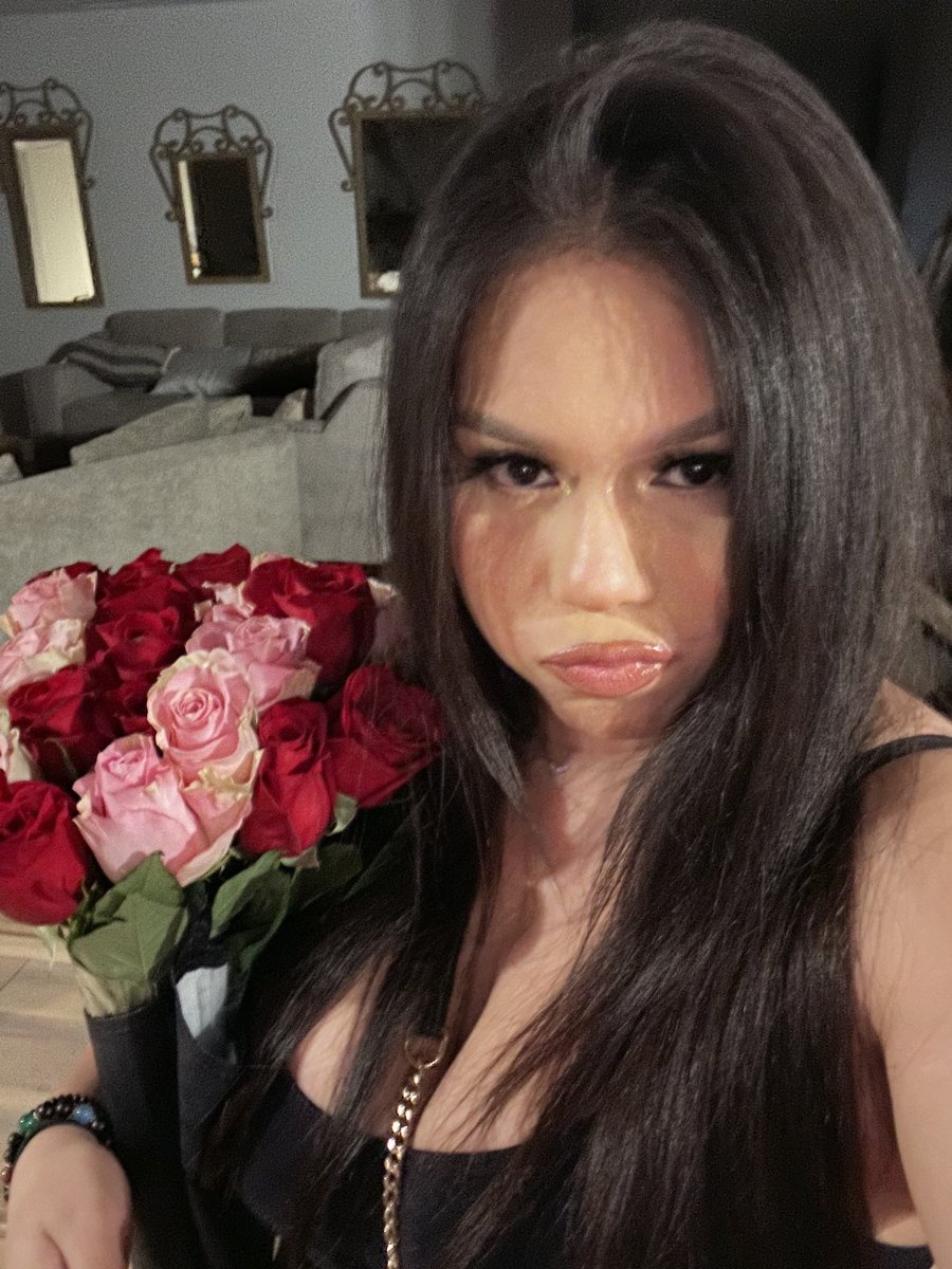 flower lover girl 🌹