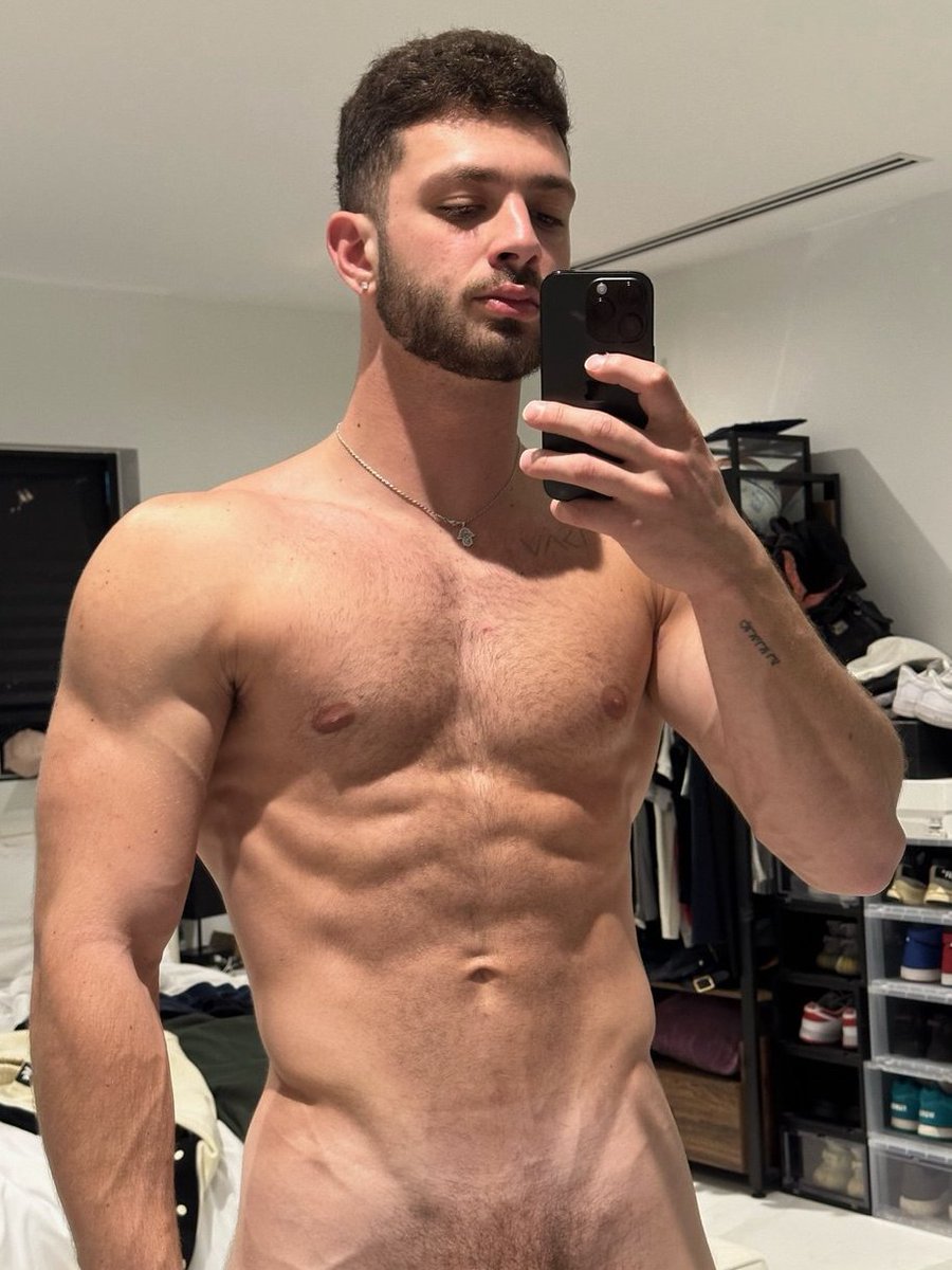 Btease tweet media