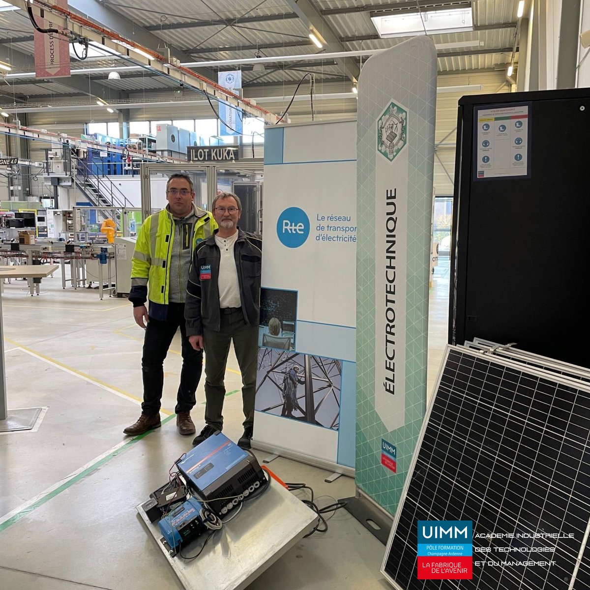 Pôle Formation UIMM Champagne-Ardenne (@poleformationca) on Twitter photo Merci à <a href="/RTE_Est/">RTE dans l'Est</a> pour leur #don d'un système photovoltaïque au service de la #formation de nos #apprentis !
Ce matériel enrichira les formations Bac Pro et BTS #Electrotechnique sur notre site de <a href="/VilledeReims/">Ville de Reims</a> Merci à <a href="/RTE_Est/">RTE dans l'Est</a> pour leur #don d'un système photovoltaïque au service de la #formation de nos #apprentis !
Ce matériel enrichira les formations Bac Pro et BTS #Electrotechnique sur notre site de <a href="/VilledeReims/">Ville de Reims</a>