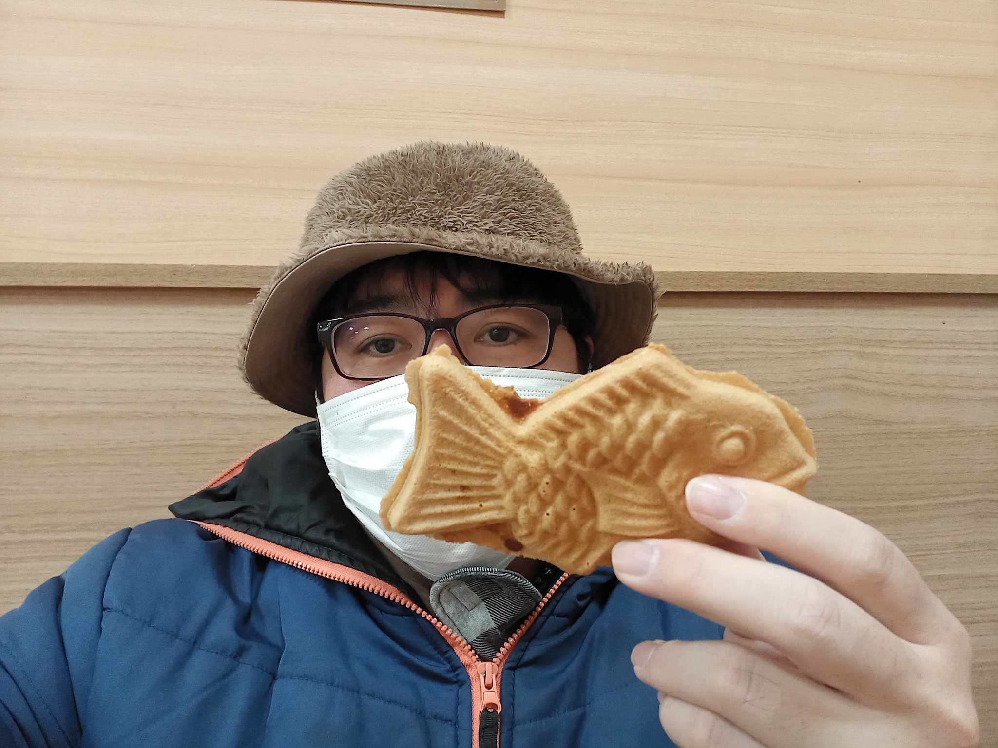 専用ページ　たい焼き&あずきバーなにゃんこ つぶ立ち“あんこ”に注目下さい！ | 株式会社 メガハウスのプレス