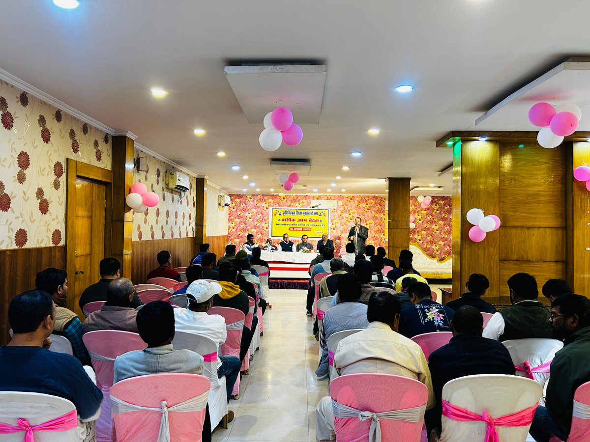 Anandbiharidube's tweet image. मिस्टी इन होटल, भालूबासा में आयोजित वार्षिक आम सभा में जिले के बॉक्सिंग खेल को और अधिक प्रोत्साहन देने और नई रणनीतियों पर चर्चा की गई।
पूर्वी सिंहभूम जिला बॉक्सिंग संघ खेल प्रतिभाओं को प्रोत्साहित करने और उन्हें मंच देने के लिए निरंतर प्रयासरत रहेगा।
#boxing #indianboxing