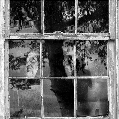 We play 'Happy Home' by Ervin Munir <a href="/ErvinMun/">Ervin</a> at 10:57 AM and at 10:57 PM (Pacific Time) Friday, Jan 10, Lonelyoakradio.com #Lonelyoakradio #NewMusic show