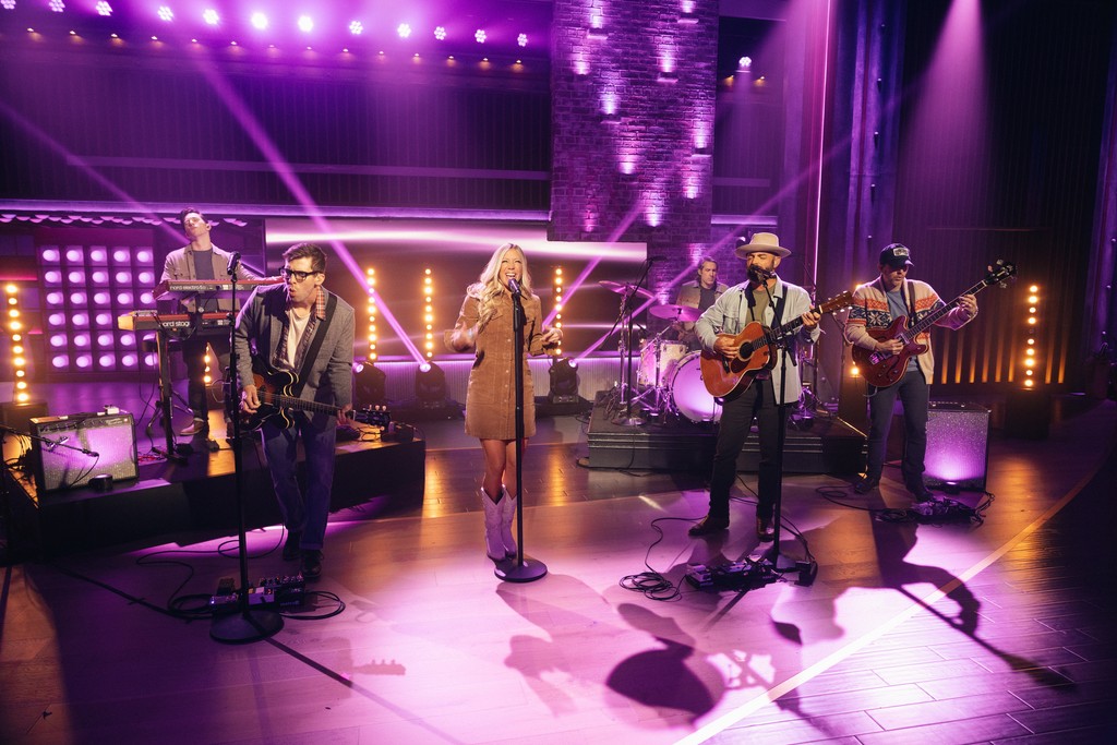 The Kelly Clarkson Show tweet media