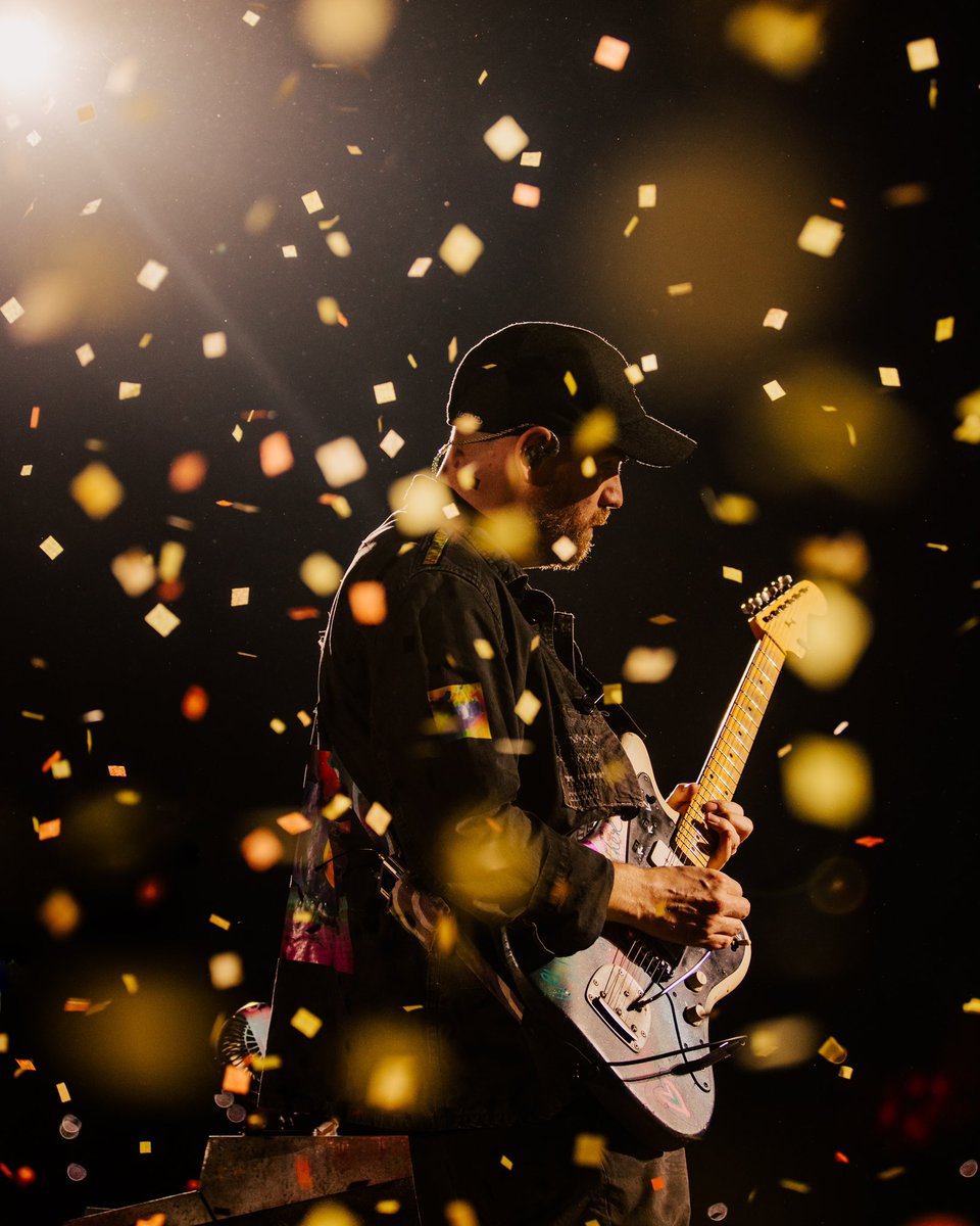 Coldplay tweet media