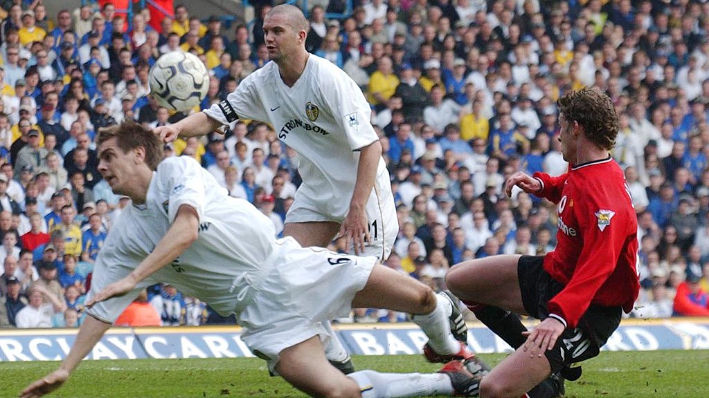 Absolute BUMPER Extra Time episode with <a href="/EamoV1/">EAMO</a> out now!

Sign up at patreon.com/careerwegoextr…  and listen to "War of the Danny Roses" now!

Some niche Career We Go's, classic Starting XIs and Numberhwang is back! And some wonderful Leeds Utd tales from Eamo