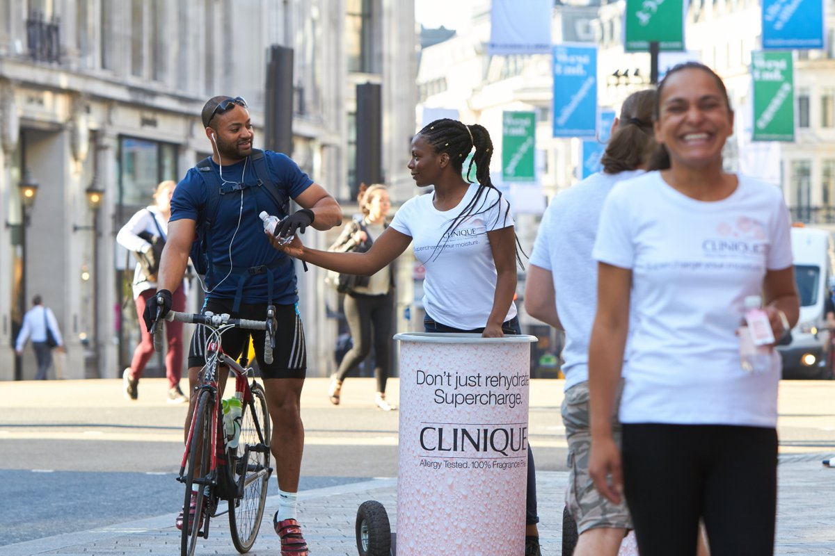 Who's New Year Resolution is to drink more water?! Ours is! TB to the Moisture Surge sampling programme where we distributed chilled Moisture Surge branded water bottles for shoppers in Central London. 

P.S. Here's your sign to drink more water!!💦