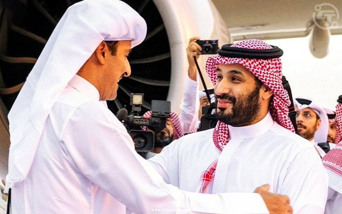 CryptoFeed_'s tweet photo. BIG BREAKING 🚨 

RUMOURS OF QATAR TO INVEST $500 BILLION IN #BITCOIN . https://t.co/j6hgeZQ1WU
