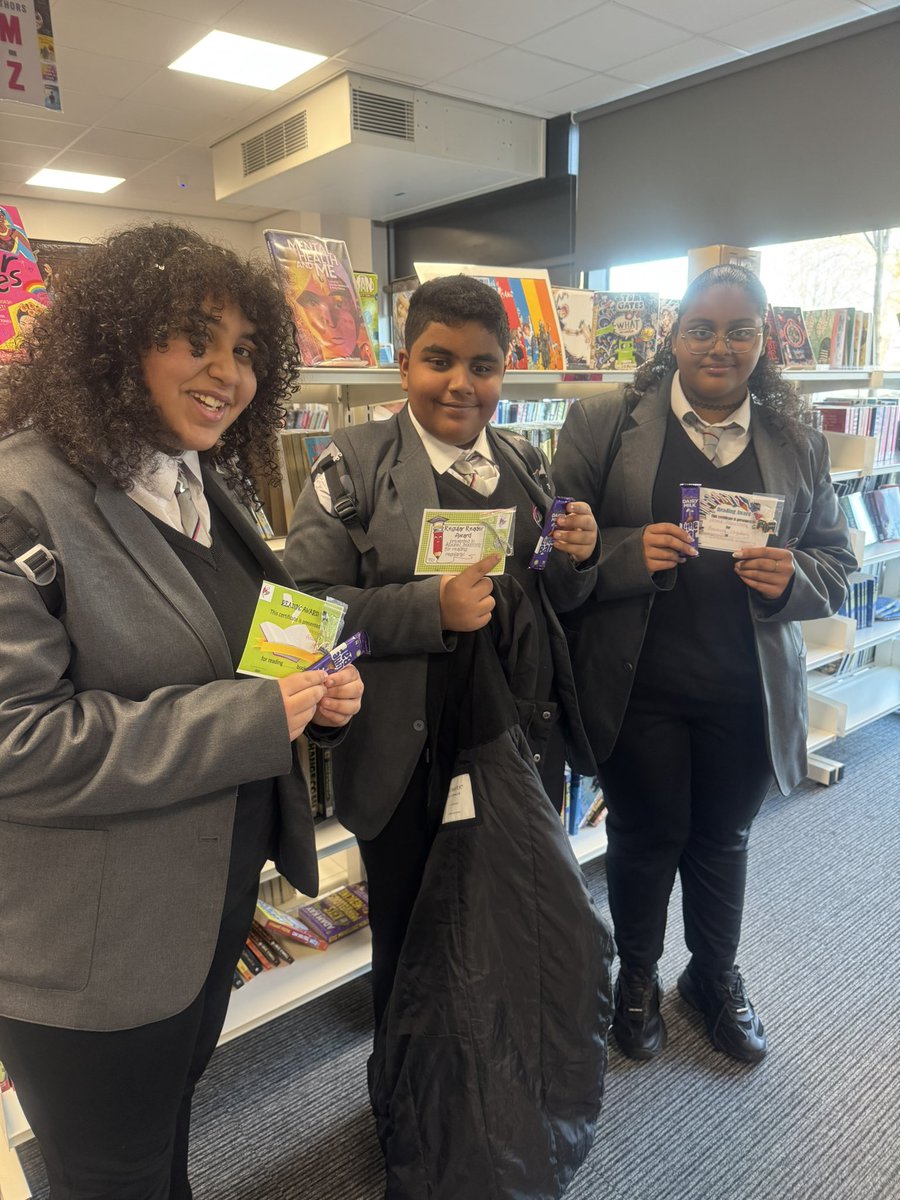 chssouth_eng's tweet photo. Library reading rewards for our students who frequent the library. https://t.co/Di7KBltGKz