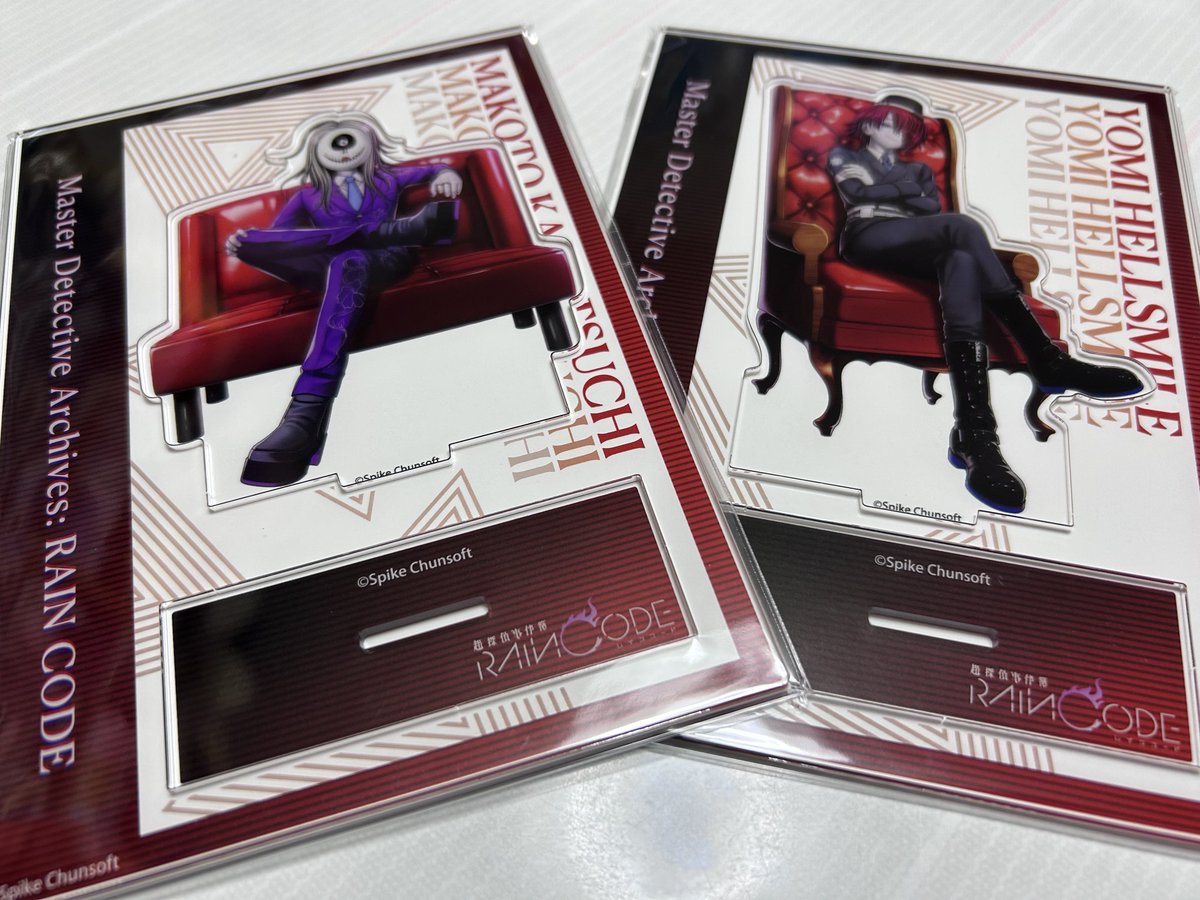 もう届いた！早い！
枠も凝ってて最高すぎん？枠から外さずに飾る〜🙌🏻💕