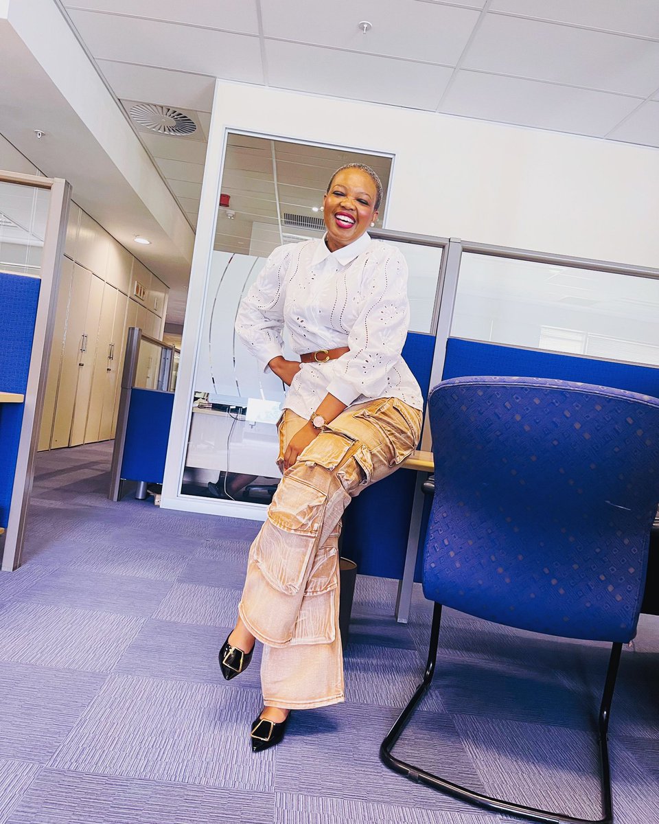 thetle25's tweet image. May 2025 bring joy and happiness 🥰👏💃🙌🏻