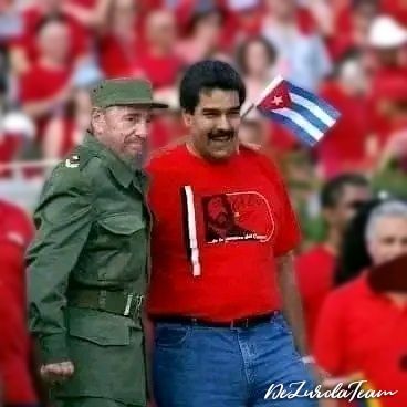 DeZurdaTeam_'s tweet photo. #YoJuroConMaduroPorElFuturo

"Bajo tu liderazgo, el pueblo de Bolívar y Chávez se ha crecido de forma admirable en la firme determinación de defender su soberanía frente a los intentos imperiales por doblegarlos" . @DiazCanelB

#DeZurdaTeam https://t.co/YLHDXbk2Hn