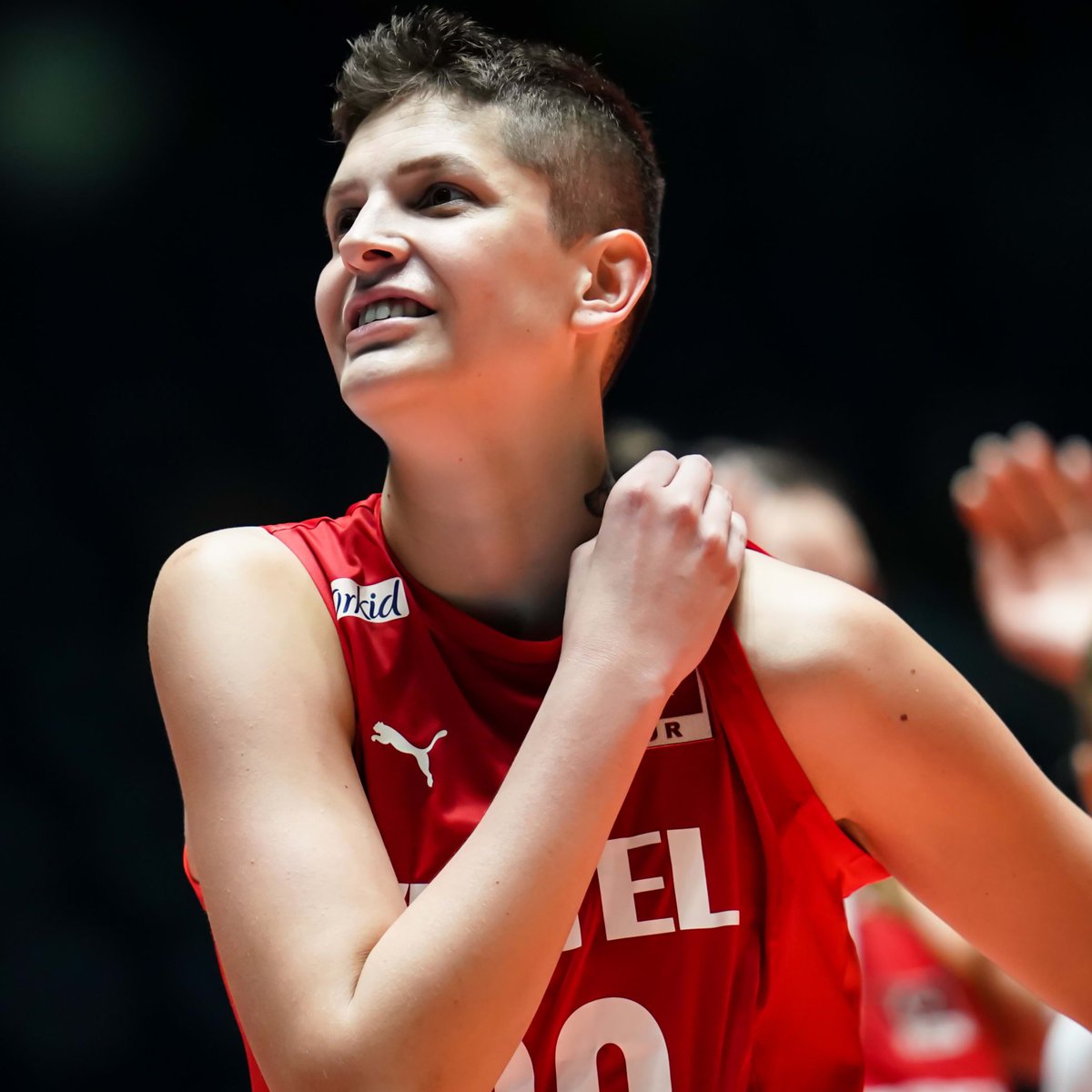 Temmzvolley's tweet photo. 🇹🇷Ebrar Karakurt, Eczacıbaşı'da smaçör olarak oynayacak

🇷🇸Boskovic - Ebrar🇹🇷 ikilisi ile Eczacıbaşı'nın Avrupa'da eşine az rastlanır bir hücum ikilisi oluşturacağı söyleniyor

(@ale_garotta ) https://t.co/ncBiGFwx5G