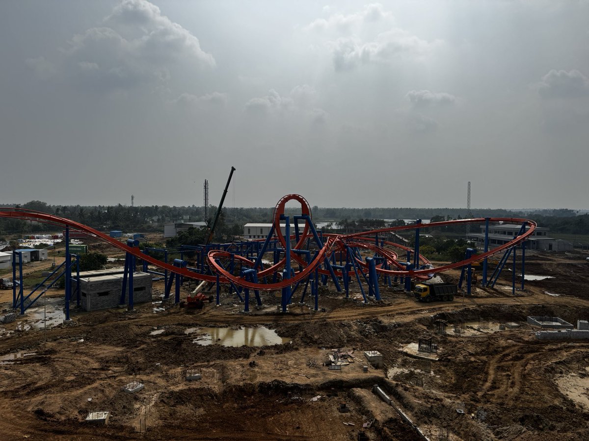 UpdatesChennai's tweet image. Wonderla’s Chennai Park is coming up super quick near Thiruporur! India’s largest roller coaster is coming up at this park..😍🎢🎡 #Wonderla #Chennai
