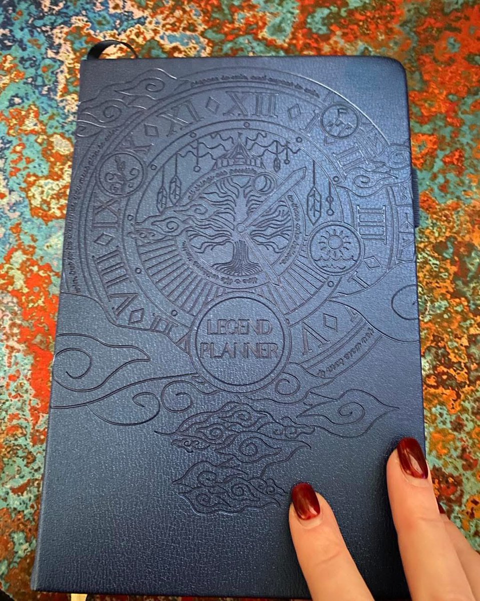 lawlesscreative's tweet photo. Does anyone else get excited for a new year day planner? As a creative I prefer to write things down. My memory stores the info well as emotion is connected with my hand writing. 

💫 So looking forward to new goals and adventures in 2025!

#Guelph #yourbrandingguide #dayplanner https://t.co/fBDKFe5Dzs