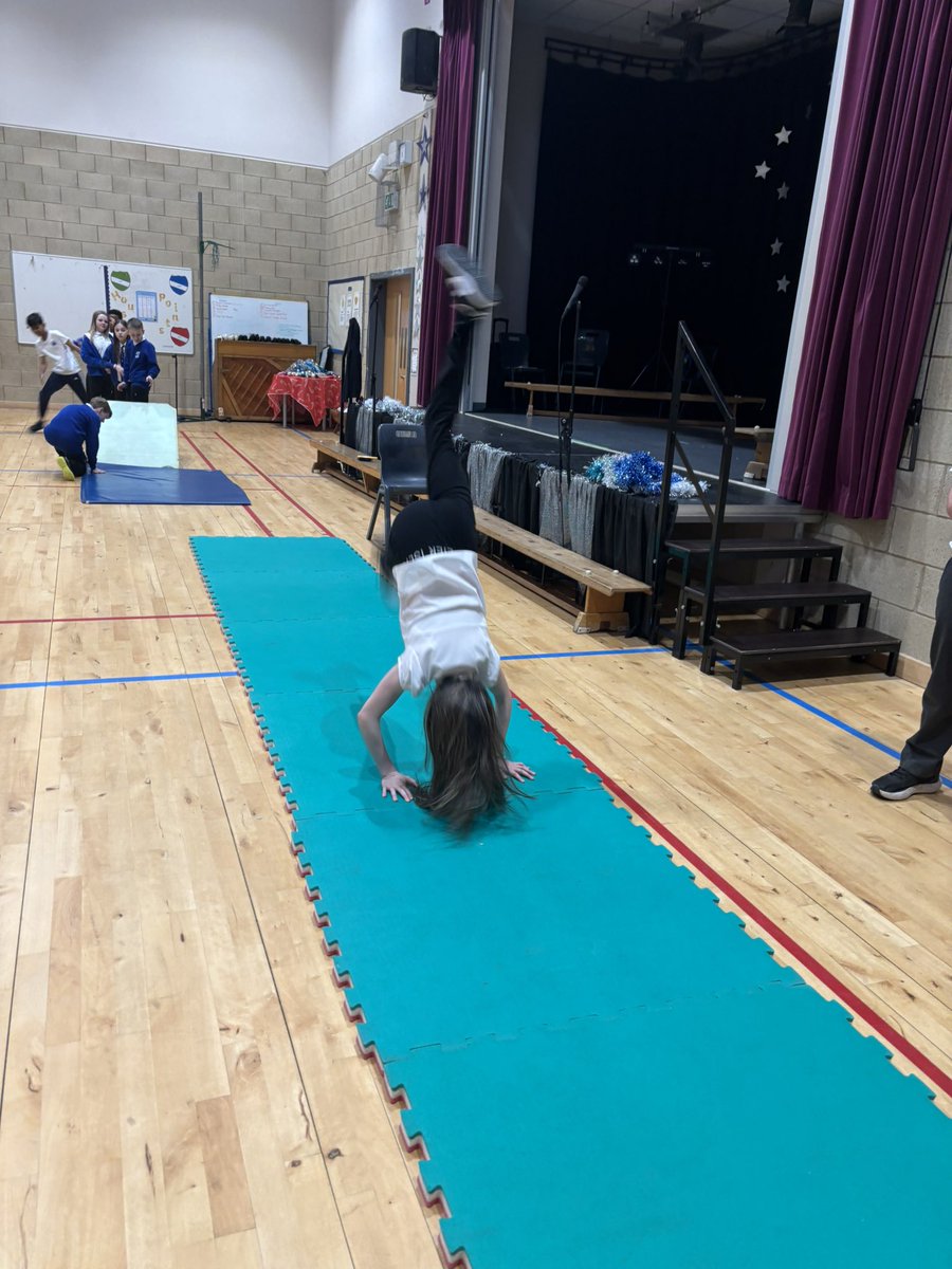 Some gymnastics action shots🤸🏻‍♀️