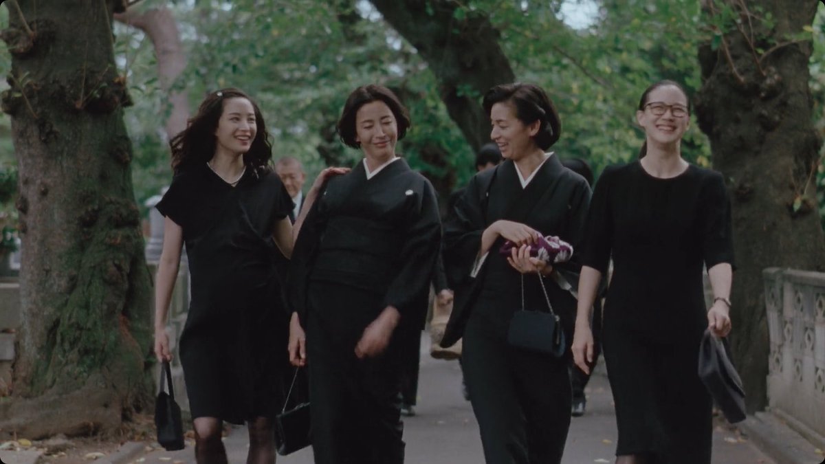 simonchouchou's tweet photo. "is getting by without making waves really how women stay happy?"

『阿修羅のごとく』like asura
(hirokazu koreeda, 2025) https://t.co/Fd8RUFjQFf