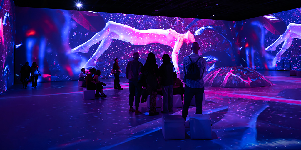 Let 2025 begin with the most intense pleasure! 🍾🔥 Step into House of Erika Lust, leave the conventional behind, and join the pleasure revolution. Ready to live it to the fullest? 🎉✨​
Tickets &gt; bit.ly/HOELTickets 🔥