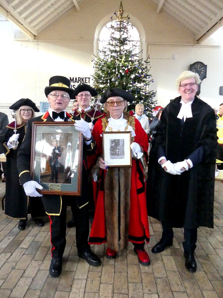 December saw our celebration of the 40th year anniversary of the Town Cryer Mr. Jim Weeks.  Jim started his role in 1984.   Forty years on, Mr. Weeks was proudly presented by e with a portrait of him sporting his full Town Cryer regalia in the Council Chamber. #40yearanniversary