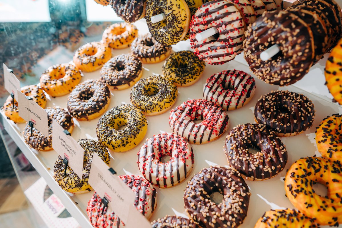 La Lorraine Bakery Group UK tweet media