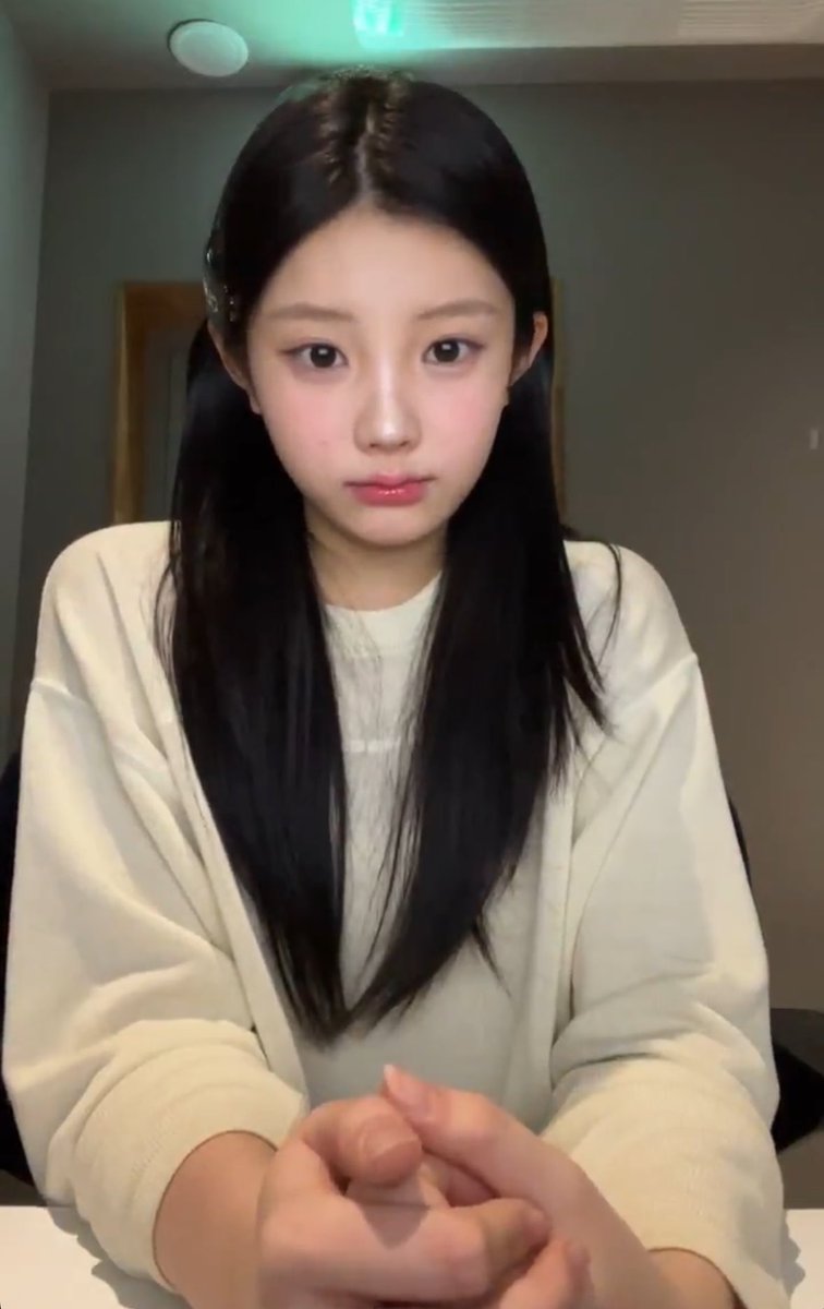 얘들아x됐어오늘도여자야……