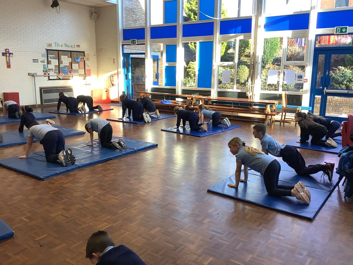 Great start to our gymnastic topic this term. Year 3 created shapes and stretches using their bodies #olippe <a href="/GetSet4Ed/">Get Set 4 Education</a> <a href="/DeputyOLI/">OLI Deputy Headteacher</a> <a href="/csergeant3/">OLI  Headteacher</a>