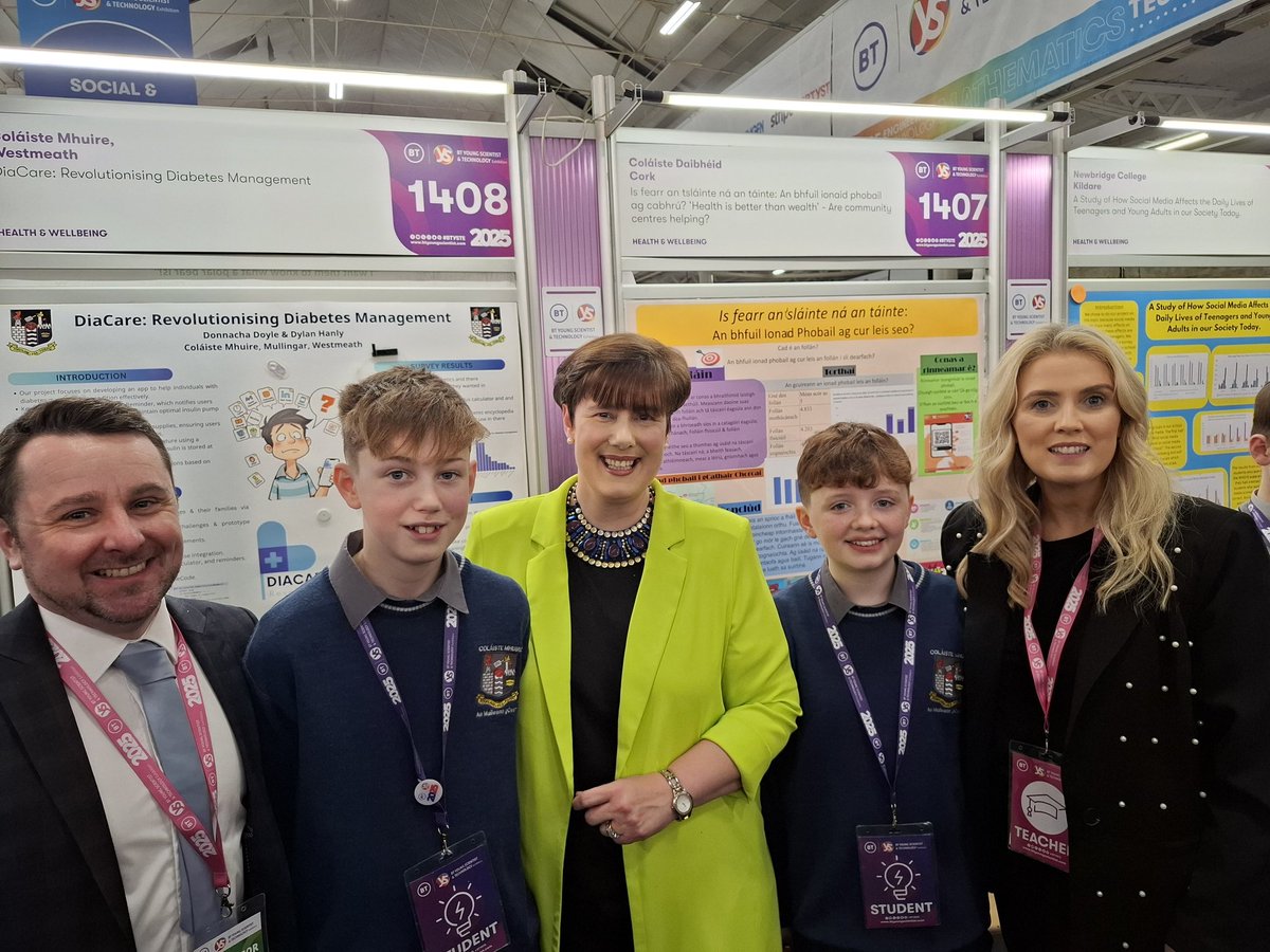 ColaisteCoding's tweet image. Huge thanks to @NormaFoleyTD1 for taking the time to meet our amazing 1st year students Dylan and Donnacha @BTYSTE @CbsMullingar #STEMTeam