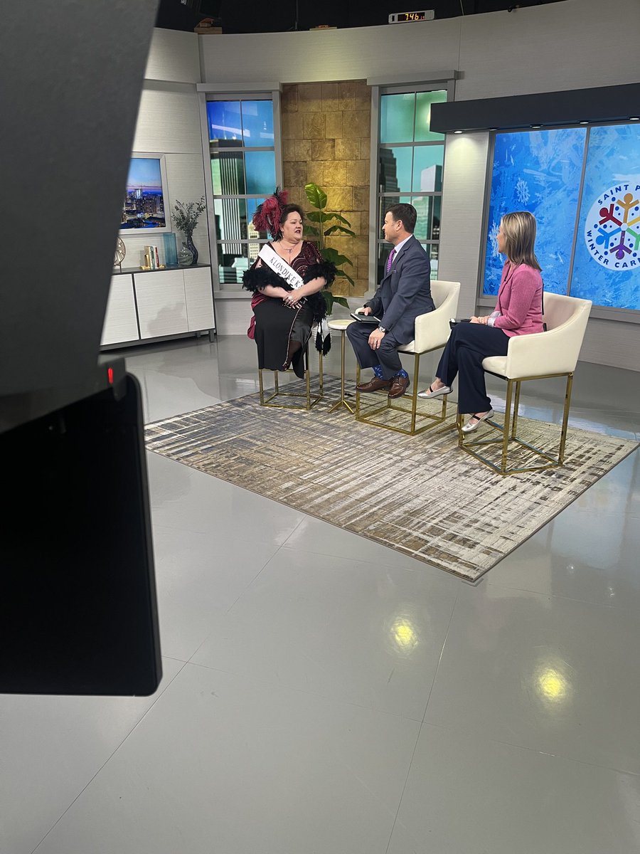 Hello and TGIF! 😊 I hope you have a great day and weekend. Be safe on the roads! Yesterday, I had the pleasure of meeting  the new Klondike Kate of the <a href="/StPaulWinter/">STP Winter Carnival</a> Carnival! 😊 Congrats to Ame Jo Peach of Zimmerman!  Enjoy amigos  — see you this morning on <a href="/FOX9/">FOX 9</a>