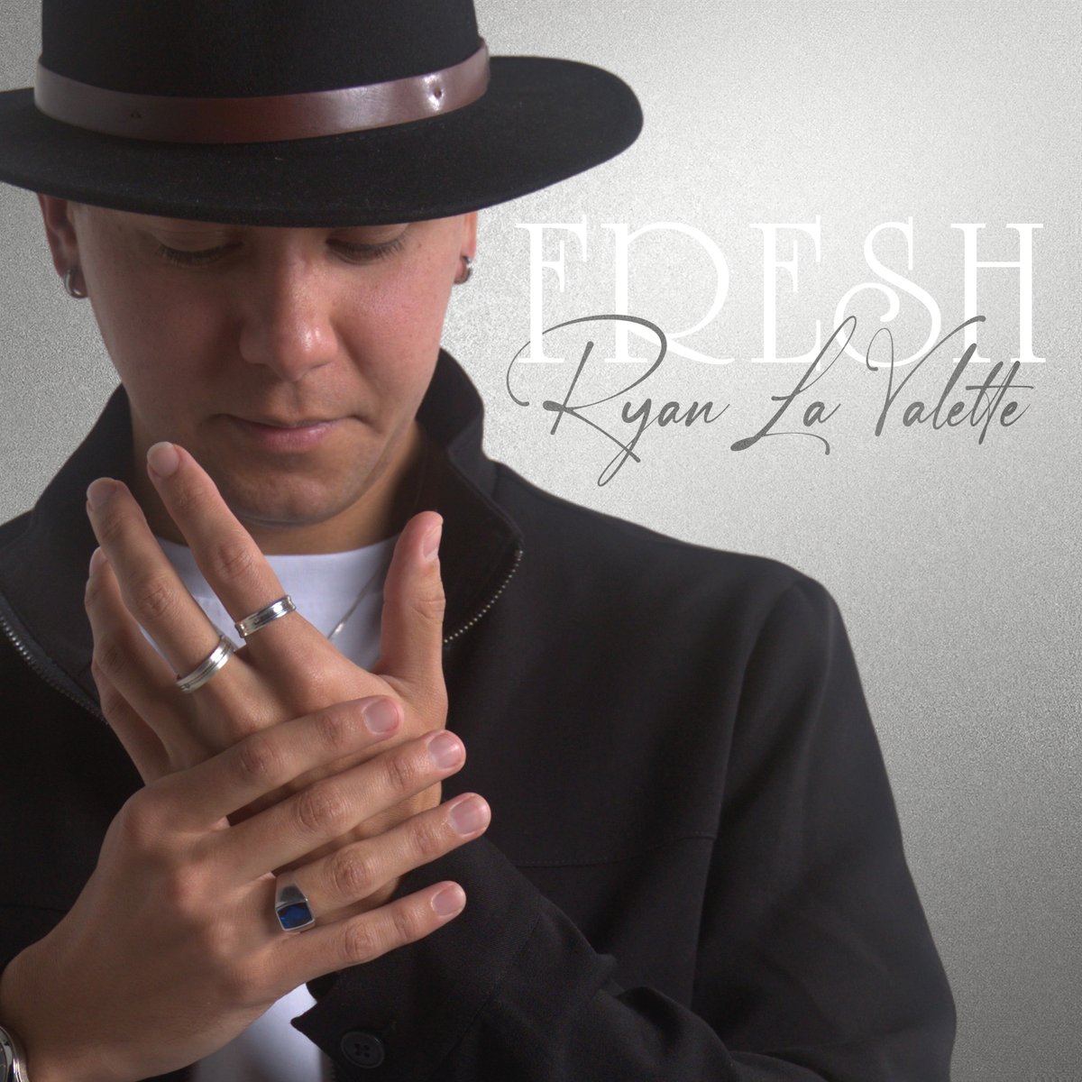 New Music Friday! 

Ryan La Valette 'Fresh' go check it out via the link below!

orcd.co/rlvfresh

#SmoothJazz #Jazz