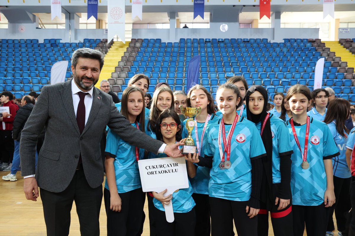 GSB_Trabzon's tweet photo. Şampiyonluk Coşkusu! 🎉

📍Hayri Gür Spor Salonu https://t.co/NpF7usf36u