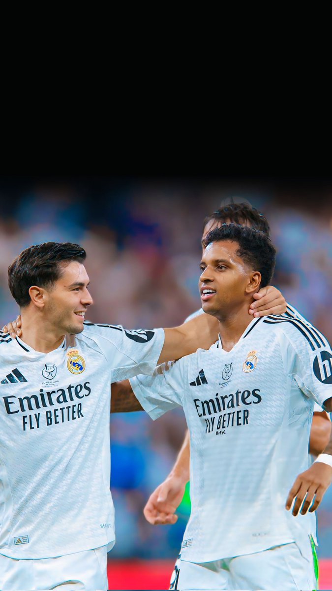 𝟒𝐊 #wallpapers 
     └📂 #SupercopaDeEspana
         └📂 Real Madrid 🤍
𝐓𝐞𝐥𝐞𝐠𝐫𝐚𝐦: t.me/ihk_wp
#SupercopaDeEspana #RealMadrid