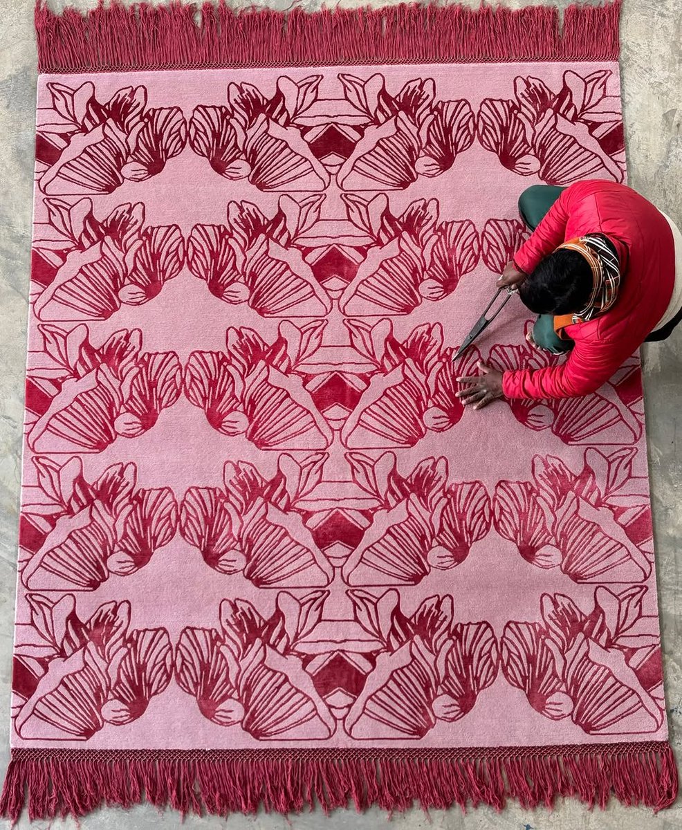 Shoreditch DT (@shoreditchdt) on Twitter photo Signy Rug by @signeemdal for <a href="/floor_story/">Simon Goff</a> in the making using Tibetan wool & Chinese Silk, a design inspired by a manifestation of strong and powerful women, made by the Nepalese Masters of Rugs @lamacarpetsandhandicraft. Signy Rug by @signeemdal for <a href="/floor_story/">Simon Goff</a> in the making using Tibetan wool & Chinese Silk, a design inspired by a manifestation of strong and powerful women, made by the Nepalese Masters of Rugs @lamacarpetsandhandicraft.