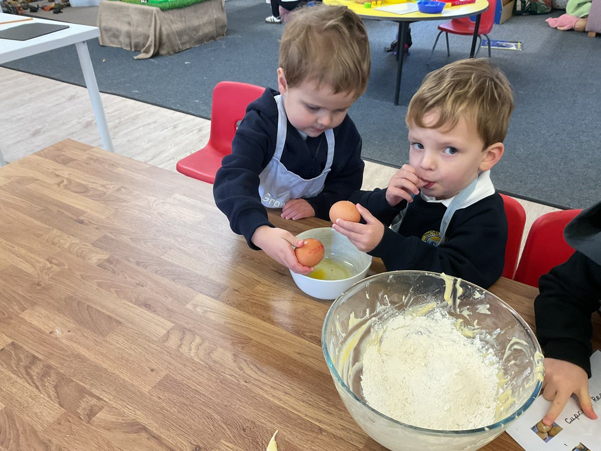 Sully Primary School tweet media